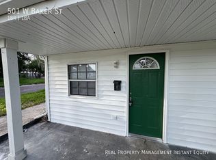 501 W Baker St, Plant City, FL 33563