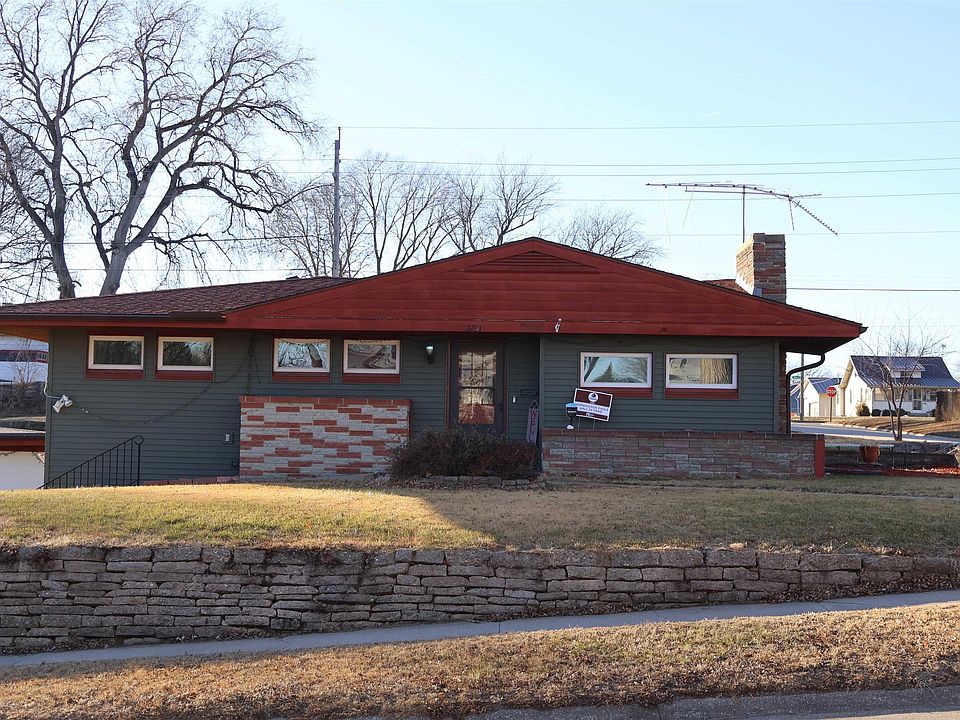 1st image of 2701 S Martha St