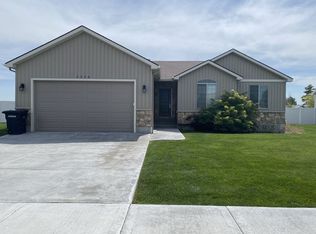 3590 E Briar Creek Ln, Ammon, ID 83406