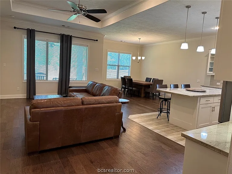 15605 Long Creek Ln — Photo 6