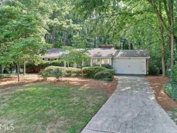 5971 Hilderbrand Dr NE, Sandy Springs, GA 30328