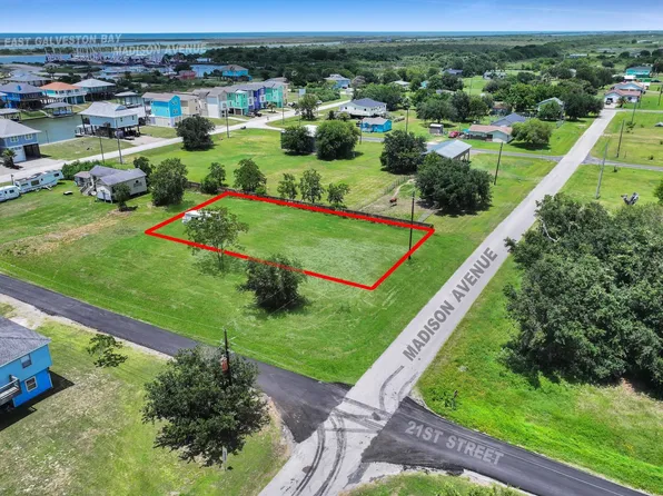 2101 Madison Ave, Pt Bolivar, TX 77650