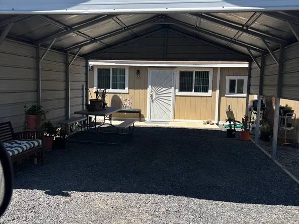 817 El Terino Ave Unit C, Modesto, CA 95350