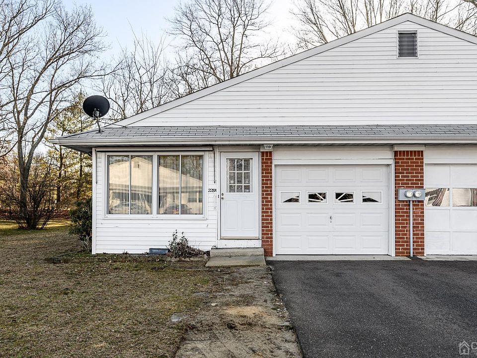 1st image of 228 Columbine Ave #A