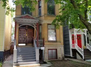 1141 W Wolfram St APT CH, Chicago, IL 60657