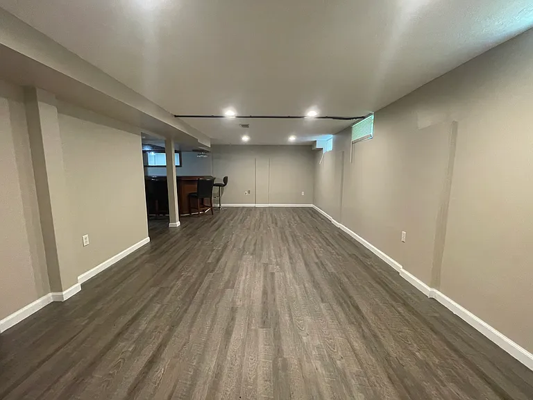 24410 Colgate St — Photo 16