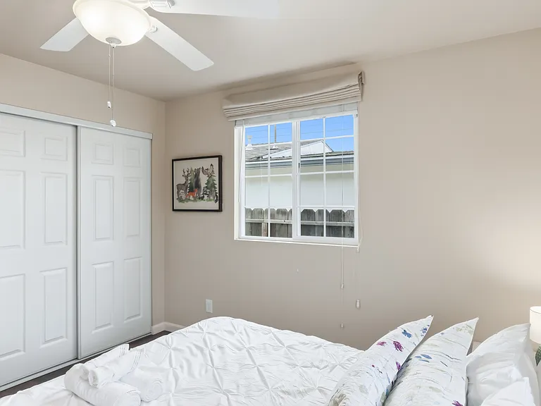 609 Stanford Ave — Photo 50