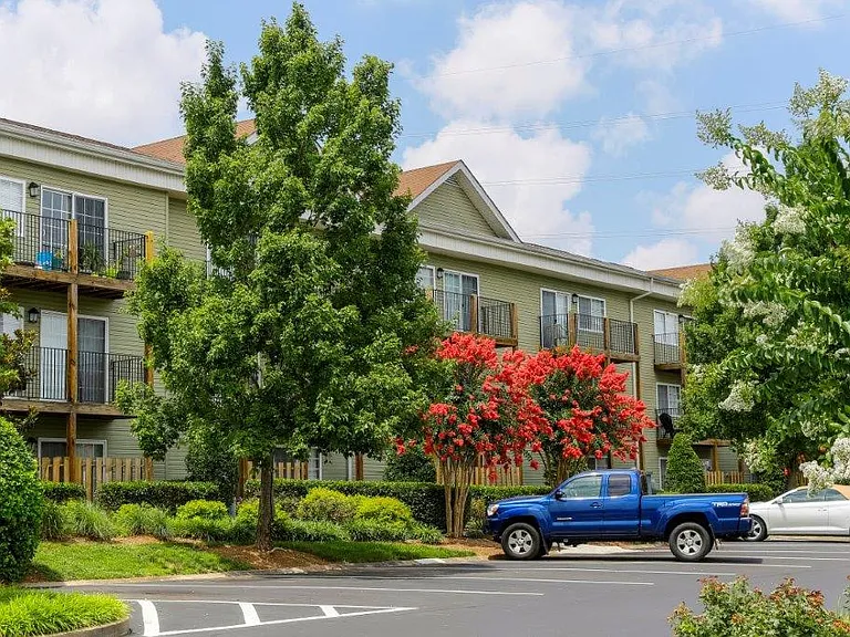 Jackson Grove Apartment Homes — Photo 26