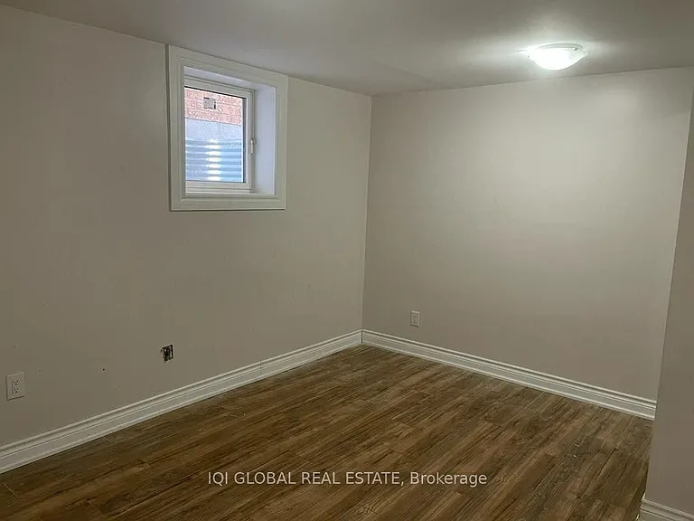 29 Nobbs Dr #BASEMENT — Photo 8