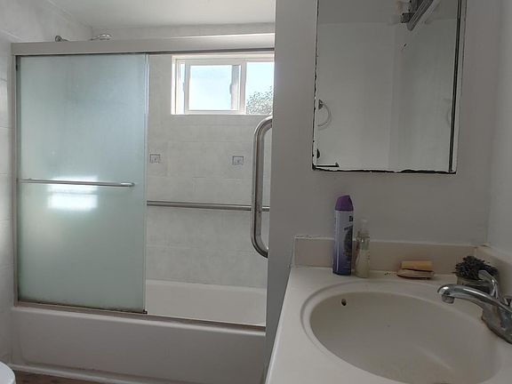 2nd image of 1309 Lancewood Ave