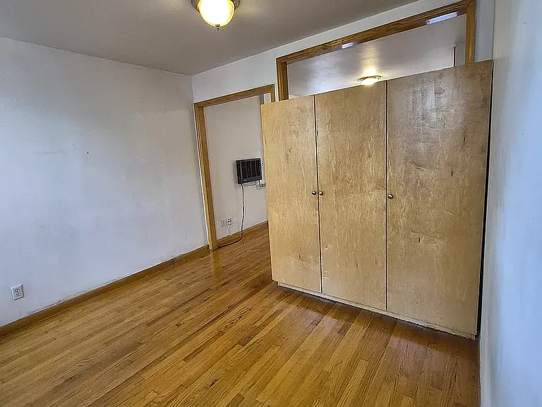 154 Mott St #4B — Photo 9