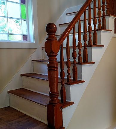 stairway off entry