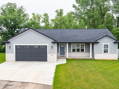 2240 E Honeygold Ct, Appleton, WI, 54913