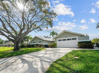 1864 72nd Ave NE, Saint Petersburg, FL 33702