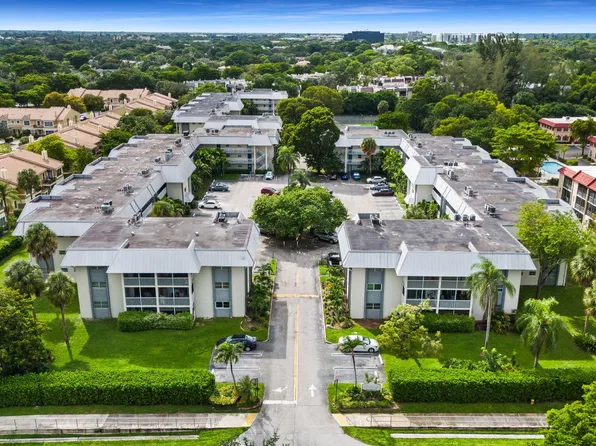 3000 Riverside Drive #209-1, Coral Springs, FL 33065