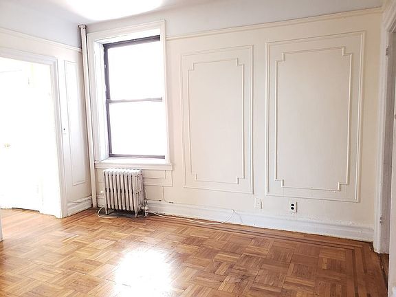 2nd image of 436 New York Ave APT E4