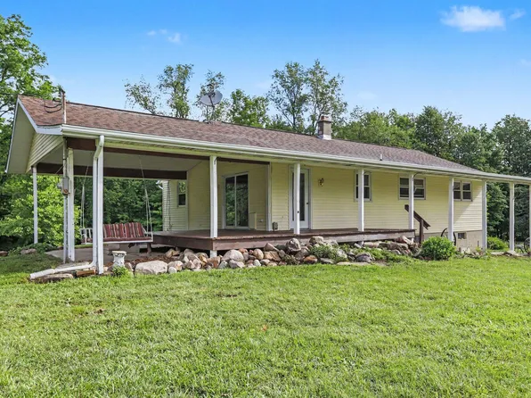 30825 Longnecker Rd, Leonidas, MI 49066