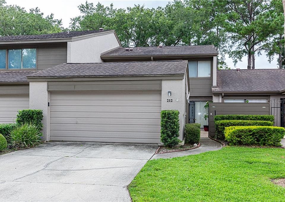 1st image of 212 Nettlewood Ln