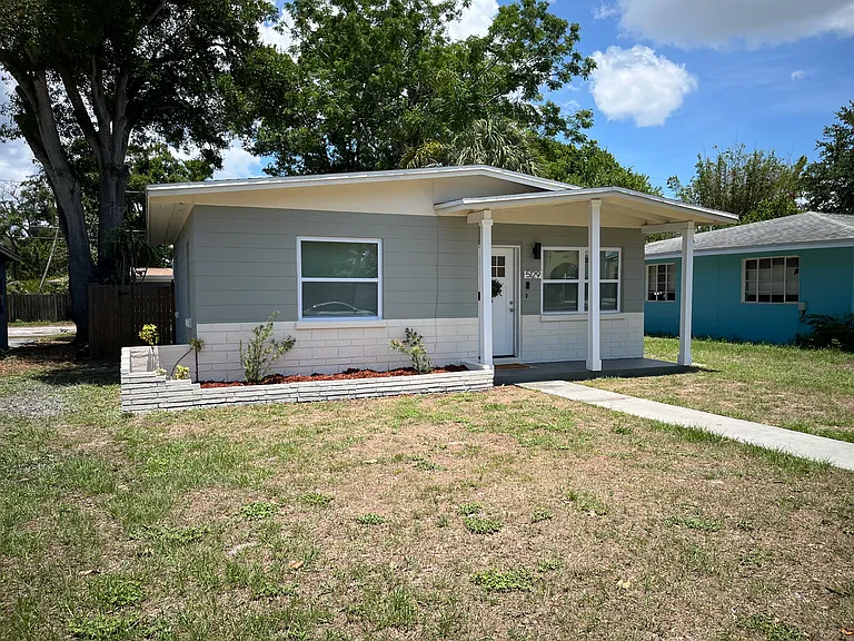 5129 Emerson Ave S — Photo 4