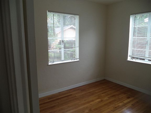 5th image of 5126 Pine Grove Ter S