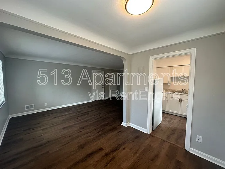 1649 Anita Pl #3 — Photo 3