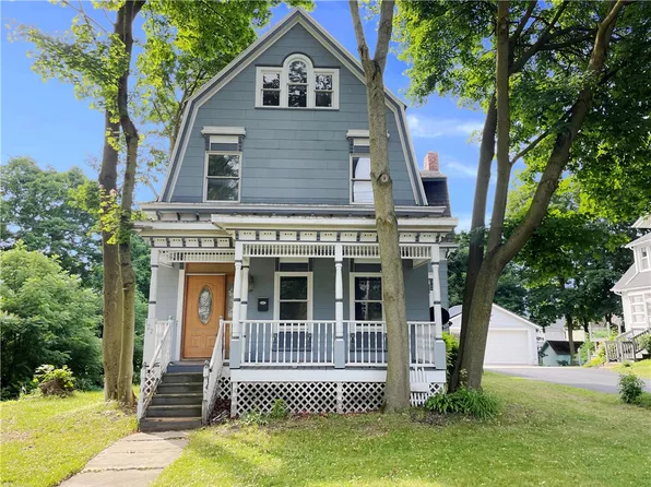 122 Main St N, Perry, NY 14530