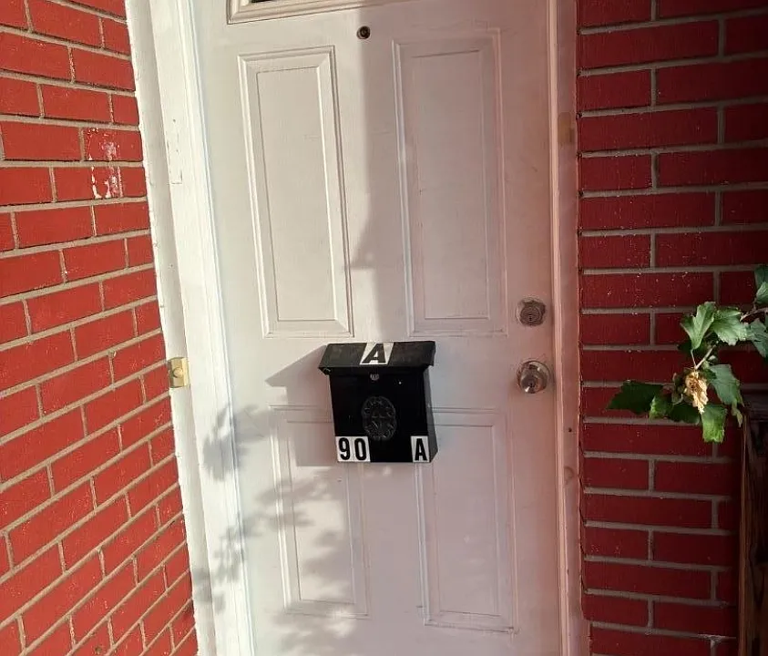 90 Glen Ave #A
