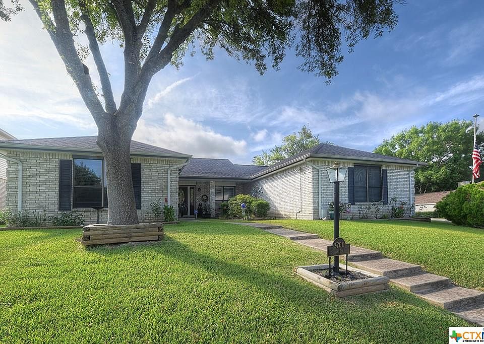 1st image of 3700 Scenic Dr