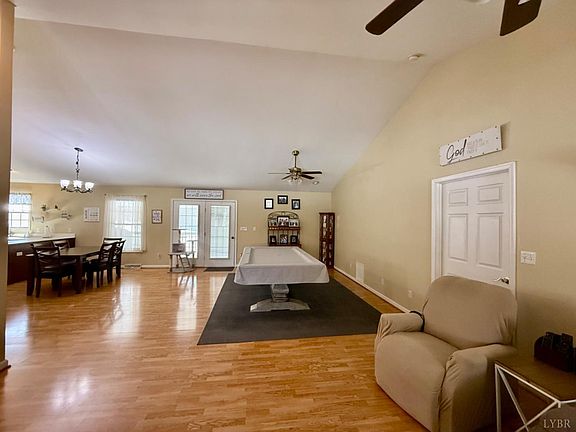 4th image of 1238 Jopling Rd