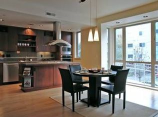4280 S Corbett Ave UNIT 101, Portland, OR 97239