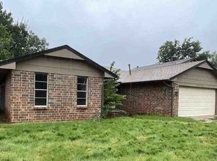 10516 Blue Spruce Rd, Oklahoma City, OK 73162