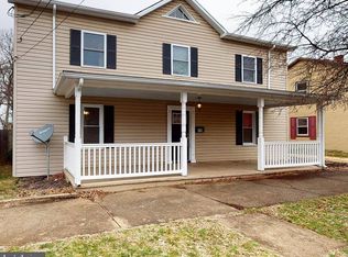 410 E Liberty St, Charles Town, WV 25414