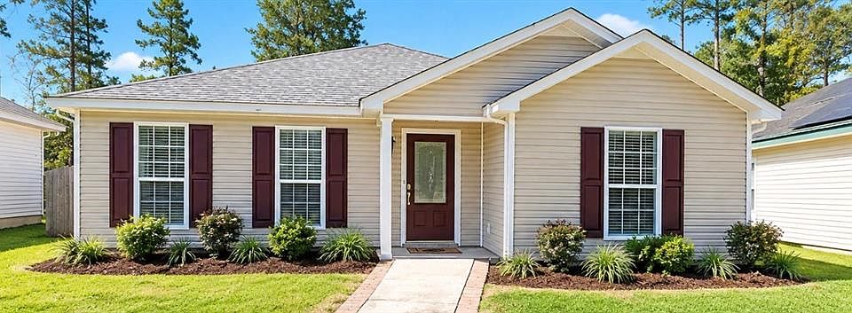 1st image of 2519 Pelican St