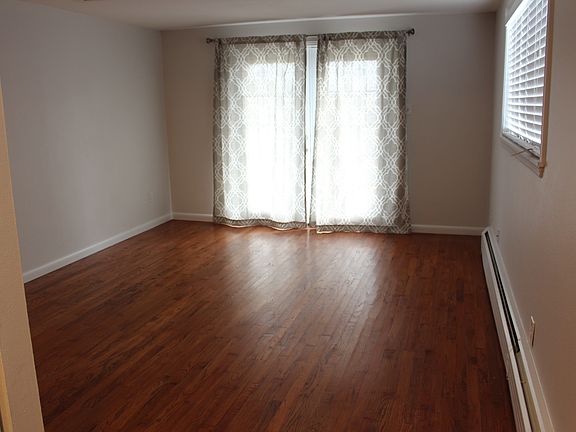 5th image of 1805 Eaton St APT 7