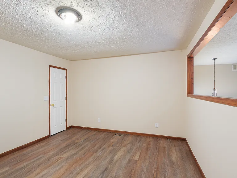 3383 Willington Dr — Photo 17