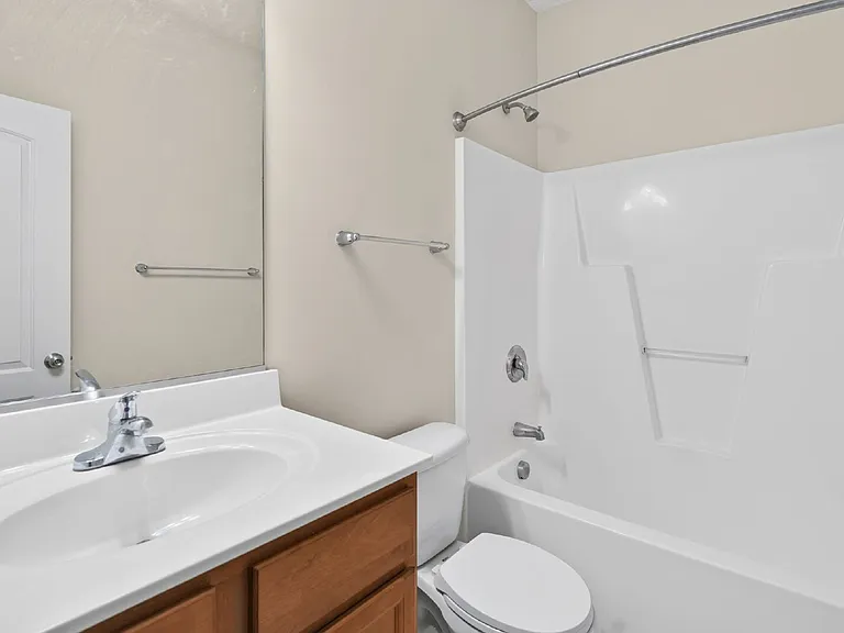 2325 Waverly Crossing Rd — Photo 8