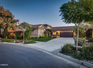1888 Camden Ln, Santa Maria, CA 93454
