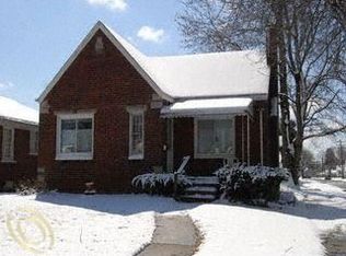 15402 Fairmount Dr, Detroit, MI