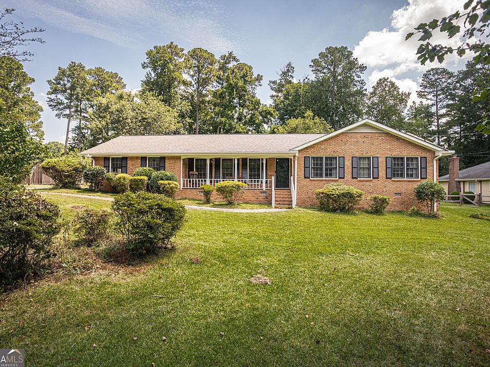 1st image of 2252 Timber Ln