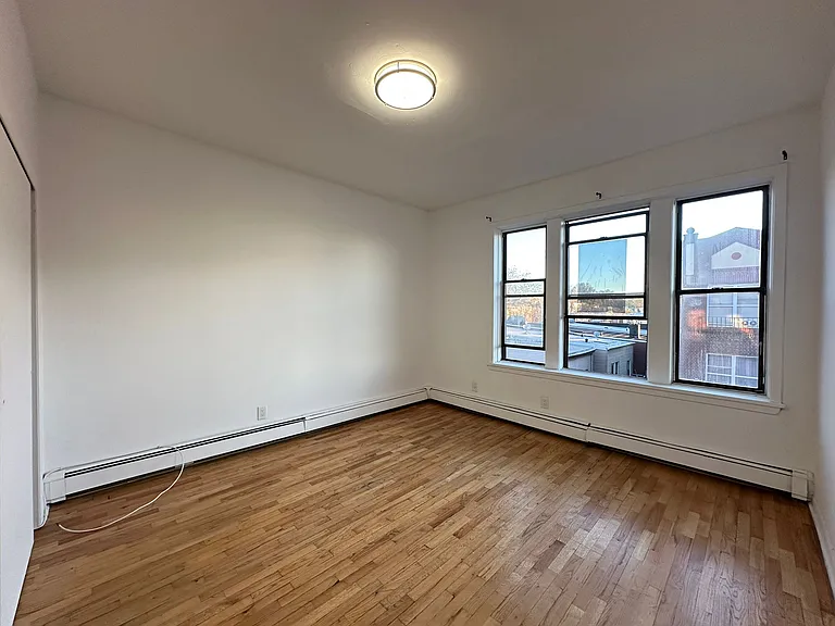 196 Clinton Ave #45E — Photo 7