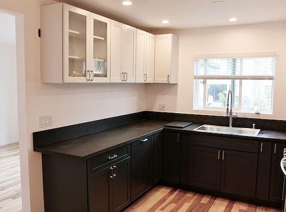 3rd image of 1931 S Shenandoah St #6