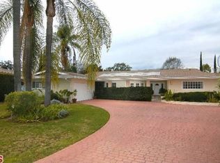 15749 Greenleaf St, Encino, CA 91436