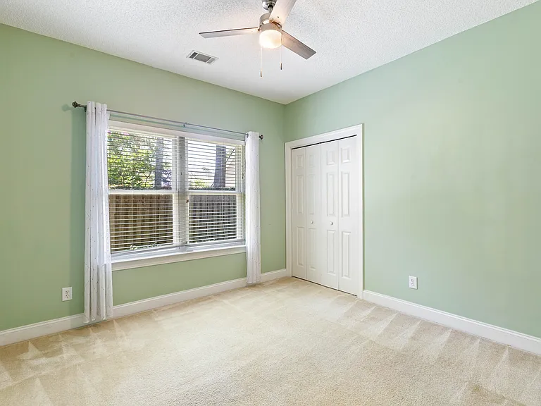 732 Lawton Harbor Dr — Photo 24