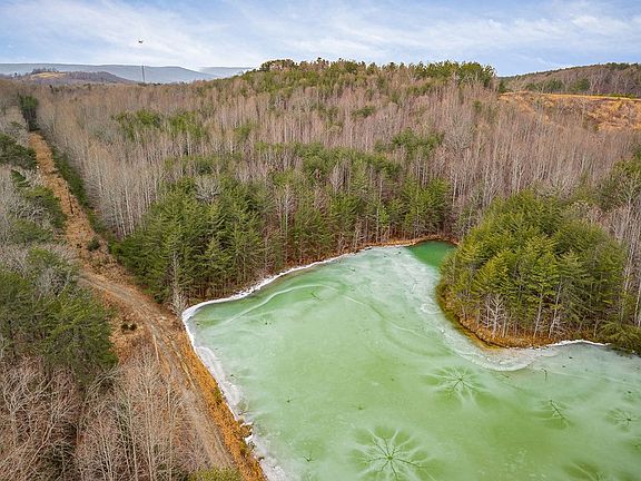 5th image of 214 Edmonds Rd