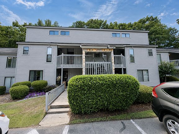 4th image of 405 Harbison Blvd #1