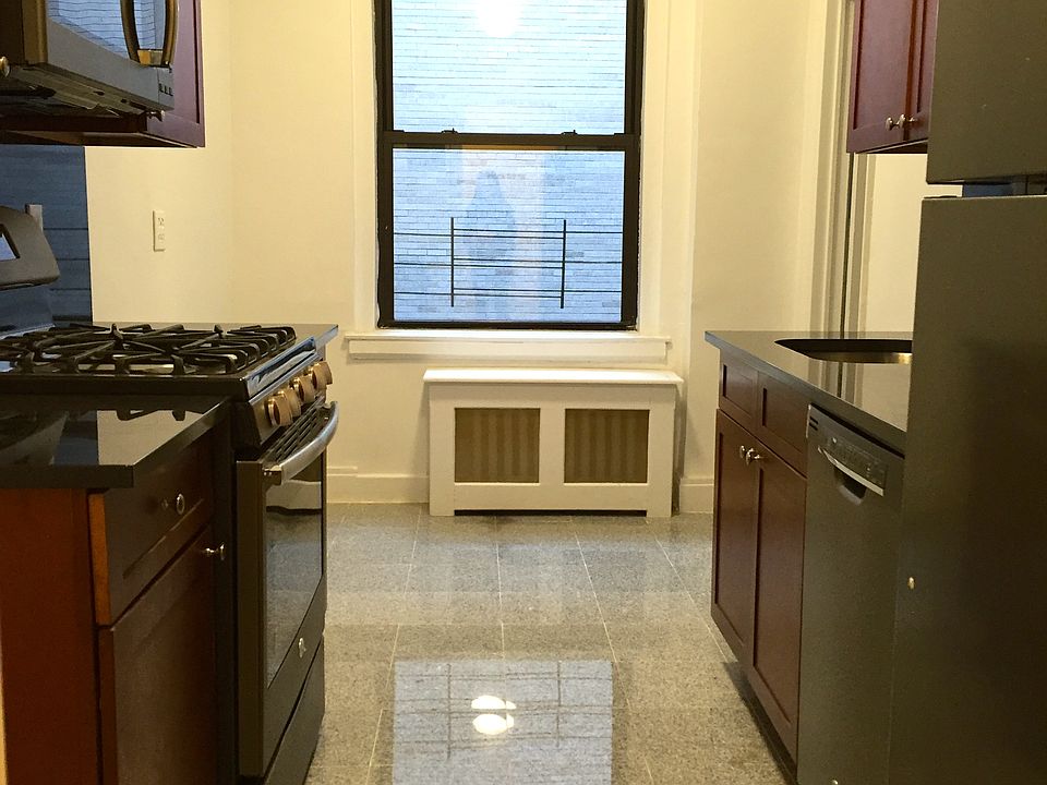 1st image of 237 E 20th St APT 8A