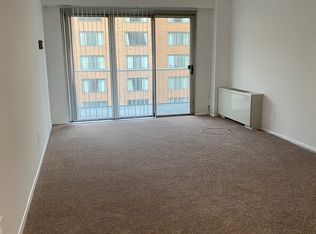 730 24th St NW #611, Washington, DC 20037