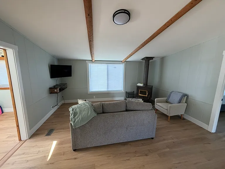 3746 Cyprus Way — Photo 9