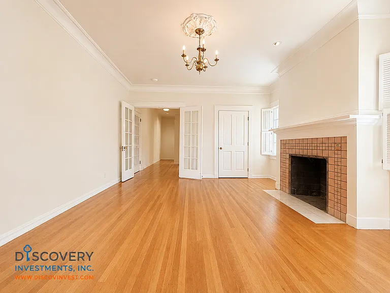 2301 Virginia St #3 — Photo 15