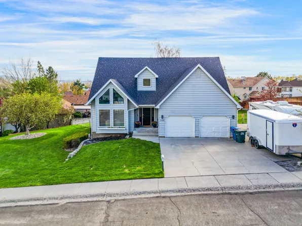 3155 Midland Dr, Elko, NV 89801